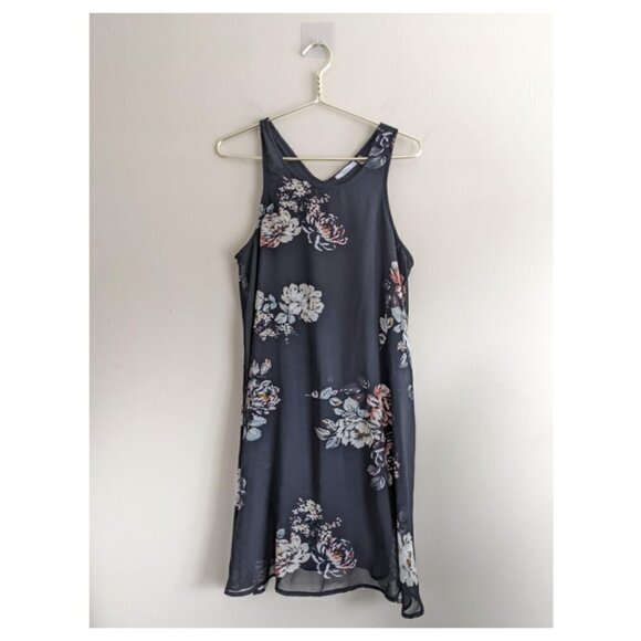 Floral dress - Picture 3 of 3